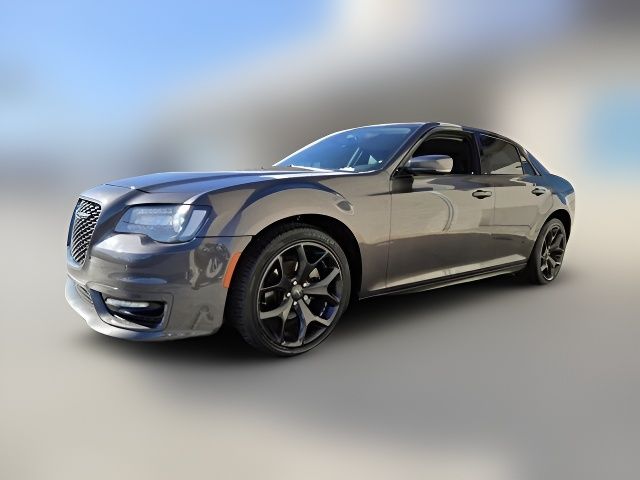 2021 Chrysler 300 Touring L