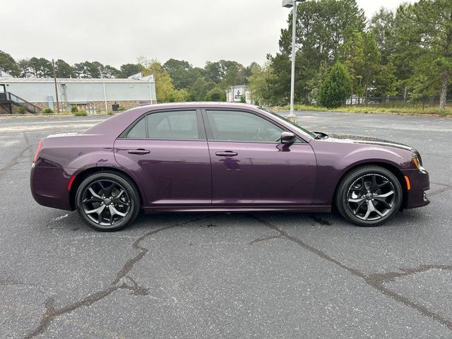 2021 Chrysler 300 Touring L