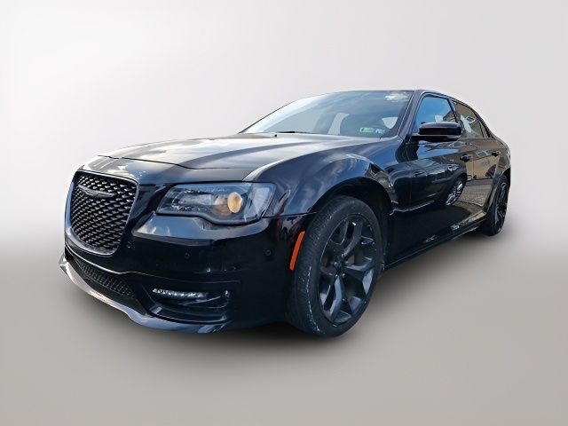 2021 Chrysler 300 Touring L