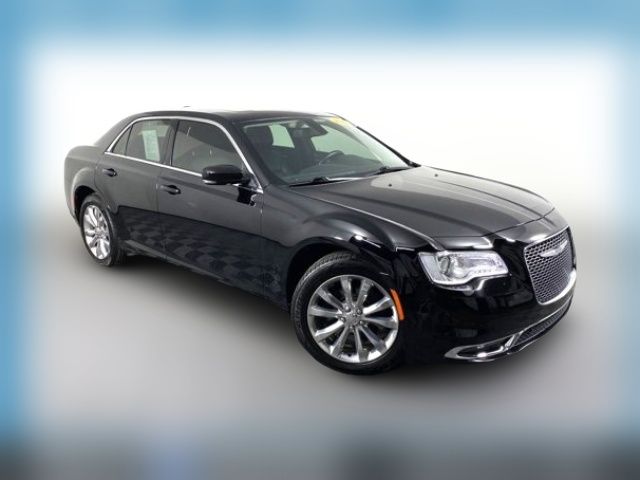 2021 Chrysler 300 Touring L