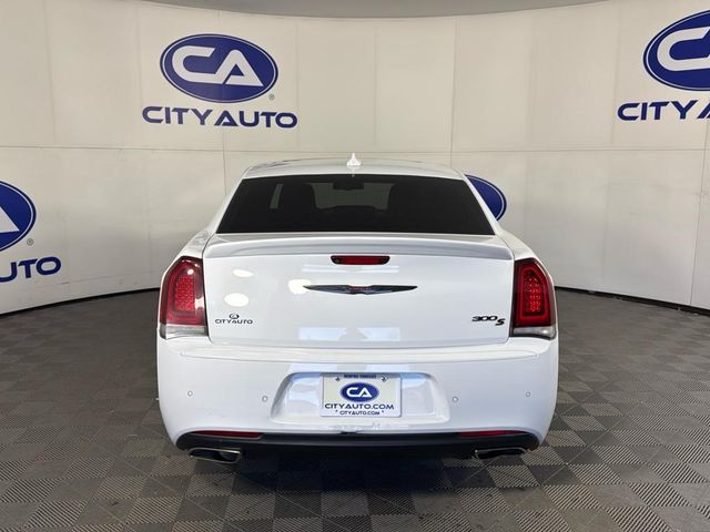 2021 Chrysler 300 300S