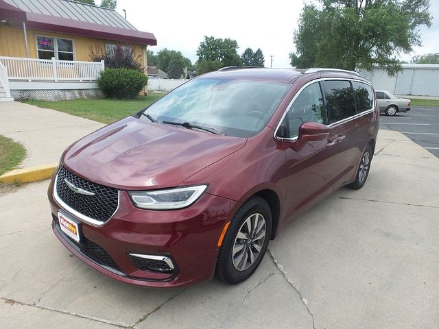 2021 Chrysler Pacifica Touring-L