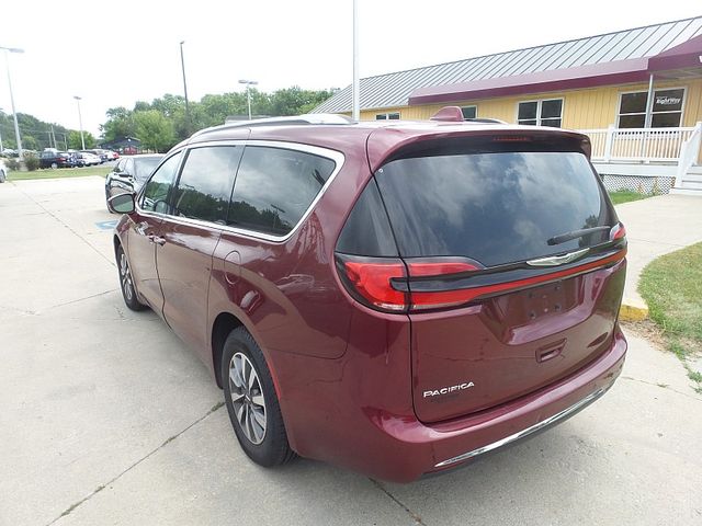 2021 Chrysler Pacifica Touring-L