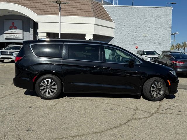 2021 Chrysler Pacifica Touring-L