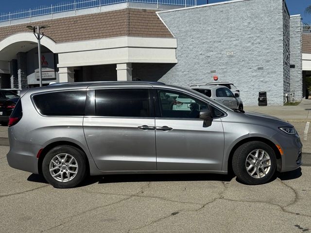 2021 Chrysler Pacifica Touring-L