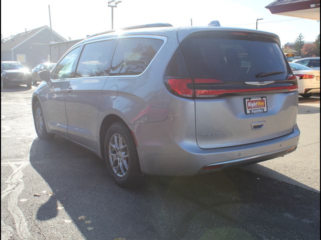 2021 Chrysler Pacifica Touring