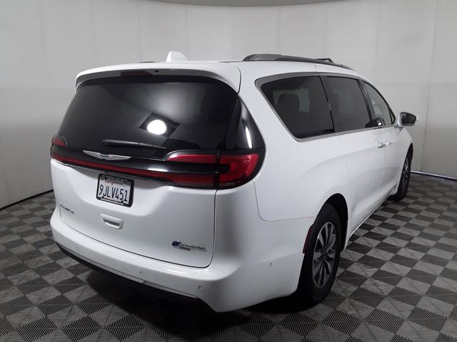 2021 Chrysler Pacifica Hybrid Touring L