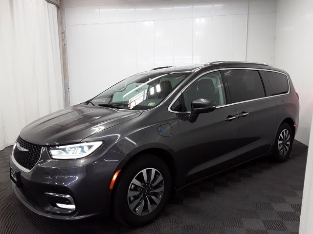 2021 Chrysler Pacifica Hybrid Touring L