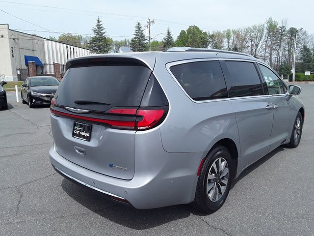 2021 Chrysler Pacifica Hybrid Touring L