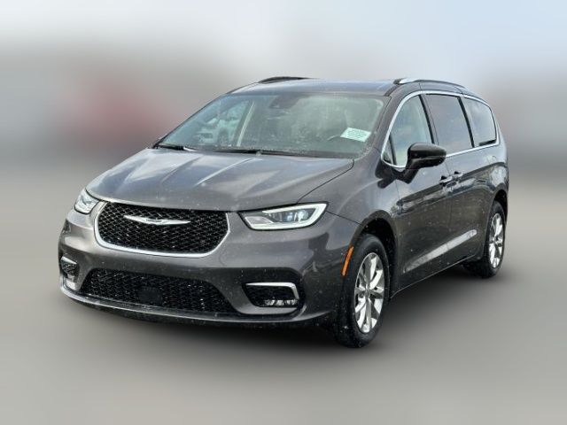 2021 Chrysler Pacifica Touring-L