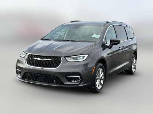 2021 Chrysler Pacifica Touring-L