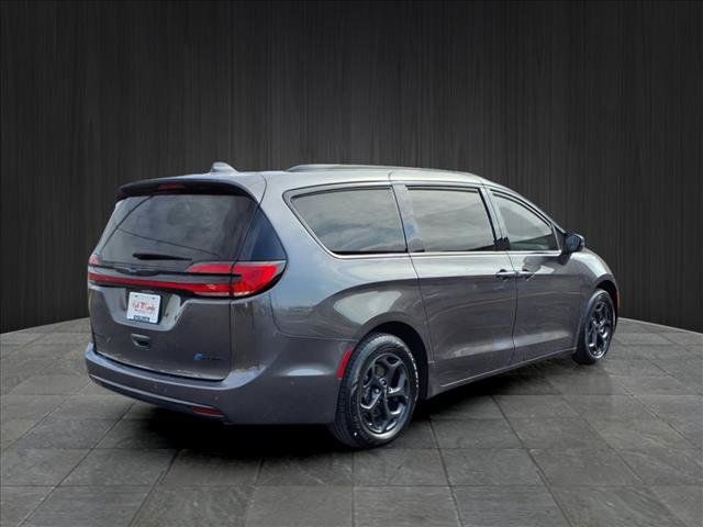 2021 Chrysler Pacifica Hybrid Limited