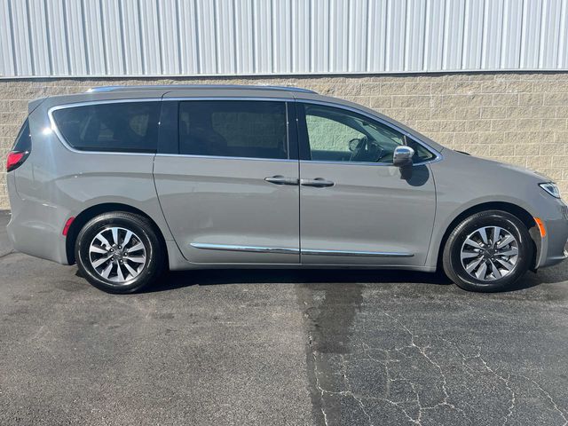 2021 Chrysler Pacifica Hybrid Limited