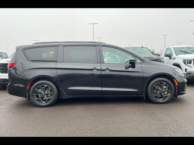 2021 Chrysler Pacifica Hybrid Limited