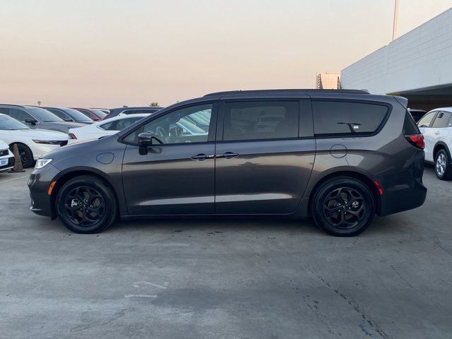 2021 Chrysler Pacifica Hybrid Limited