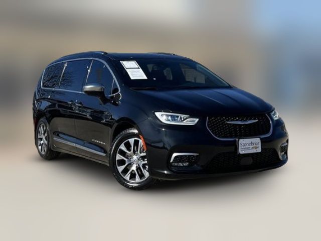 2021 Chrysler Pacifica Hybrid Pinnacle