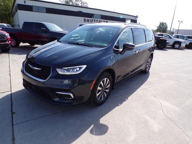 2021 Chrysler Pacifica Hybrid Touring