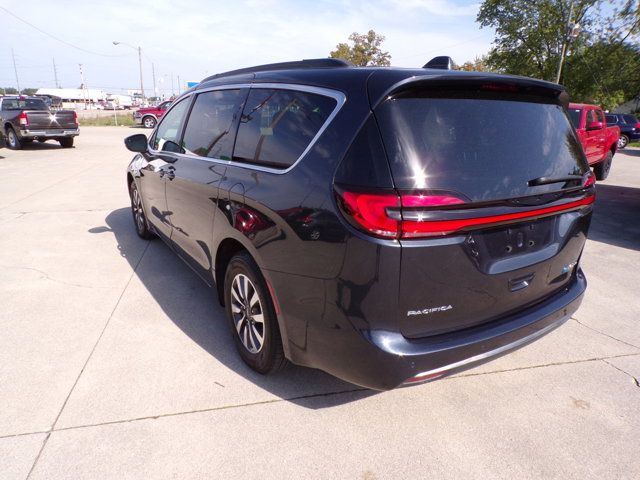 2021 Chrysler Pacifica Hybrid Touring