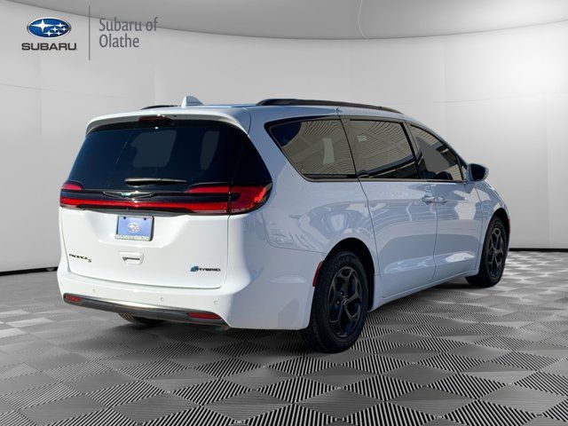 2021 Chrysler Pacifica Hybrid Touring