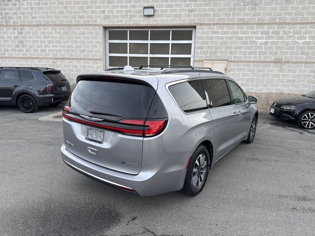 2021 Chrysler Pacifica Hybrid Touring