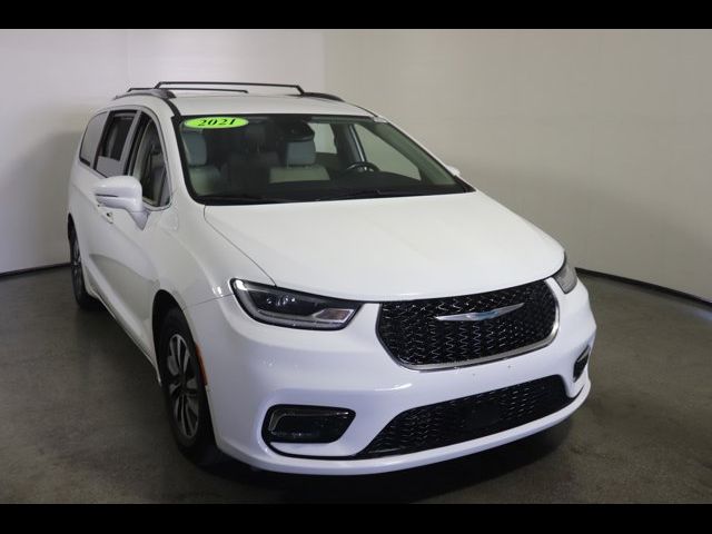 2021 Chrysler Pacifica Hybrid Touring L