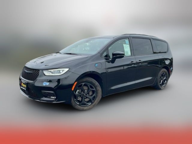 2021 Chrysler Pacifica Hybrid Touring L