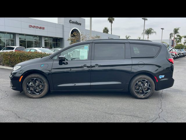 2021 Chrysler Pacifica Hybrid Touring L