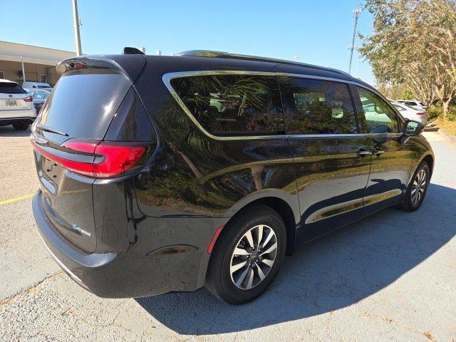 2021 Chrysler Pacifica Hybrid Touring L