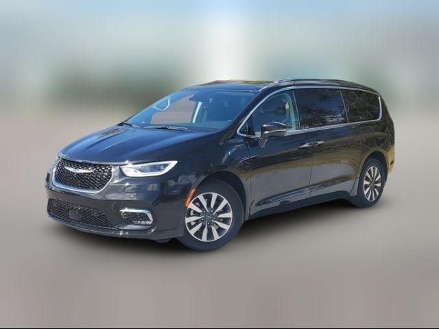 2021 Chrysler Pacifica Hybrid Touring L