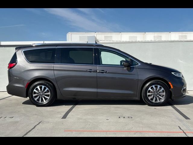 2021 Chrysler Pacifica Hybrid Touring L