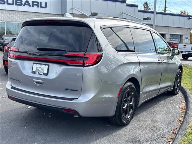 2021 Chrysler Pacifica Hybrid Touring L