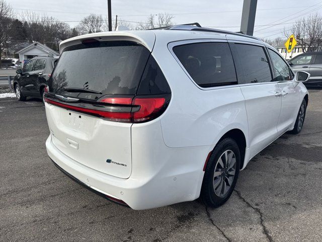 2021 Chrysler Pacifica Hybrid Touring L