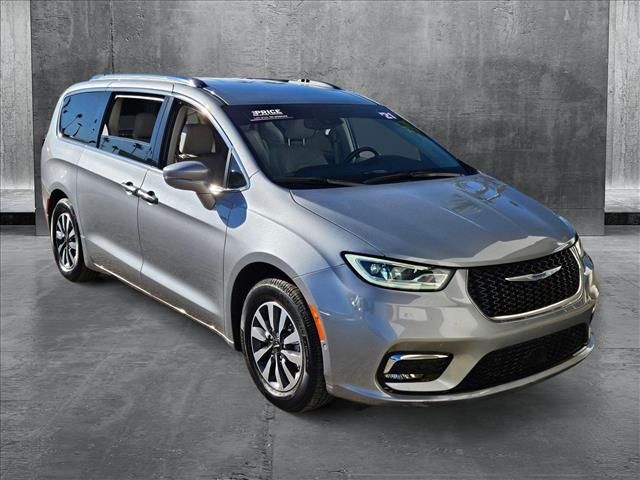 2021 Chrysler Pacifica Hybrid Touring L