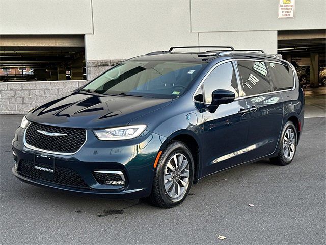 2021 Chrysler Pacifica Hybrid Touring L