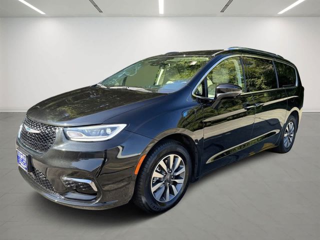 2021 Chrysler Pacifica Hybrid Touring L