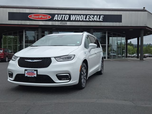 2021 Chrysler Pacifica Hybrid Touring L