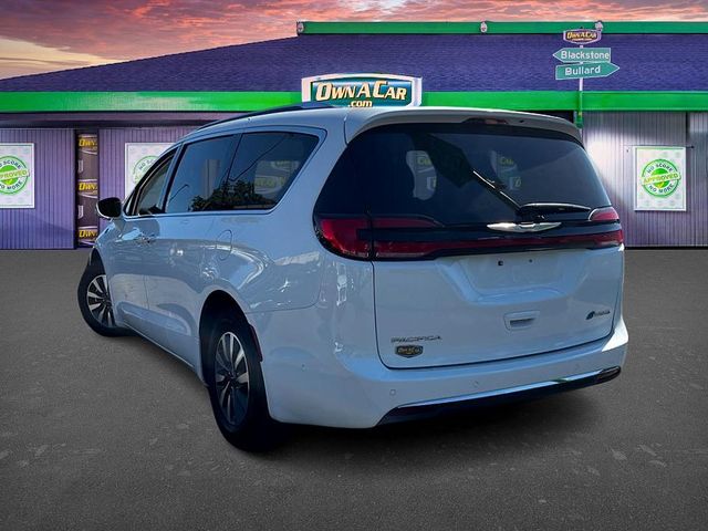 2021 Chrysler Pacifica Hybrid Touring L