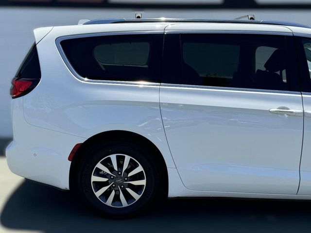 2021 Chrysler Pacifica Hybrid Touring L