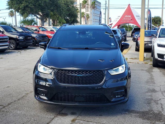 2021 Chrysler Pacifica Hybrid Touring L