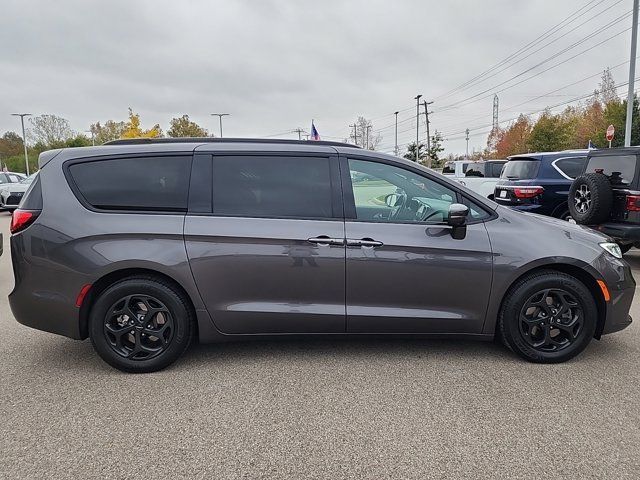 2021 Chrysler Pacifica Hybrid Touring L