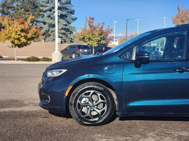 2021 Chrysler Pacifica Hybrid Touring L