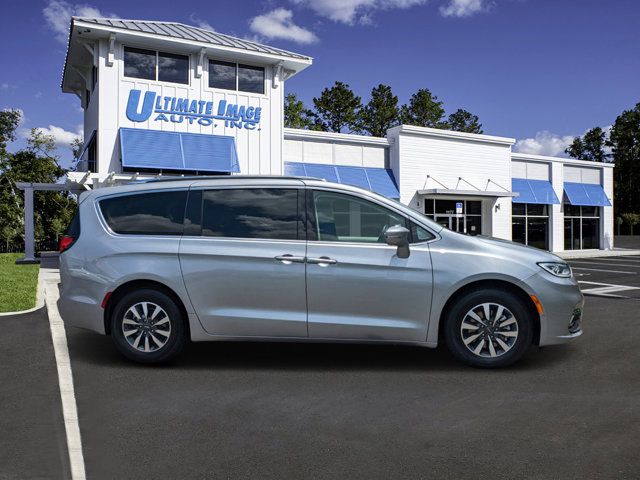 2021 Chrysler Pacifica Hybrid Touring L