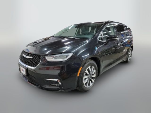 2021 Chrysler Pacifica Hybrid Touring L