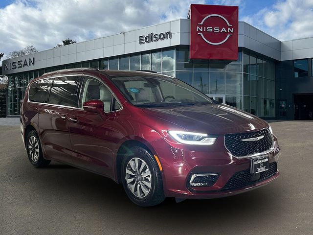 2021 Chrysler Pacifica Hybrid Touring L