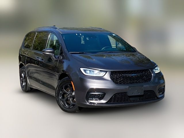 2021 Chrysler Pacifica Hybrid Limited