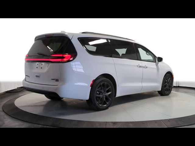 2021 Chrysler Pacifica Limited