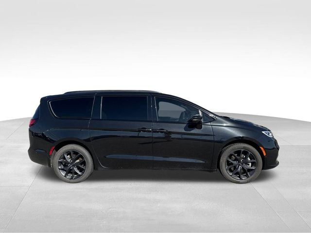 2021 Chrysler Pacifica Limited