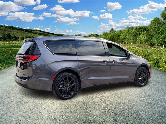 2021 Chrysler Pacifica Limited