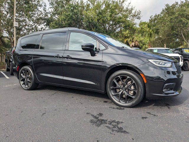 2021 Chrysler Pacifica Limited