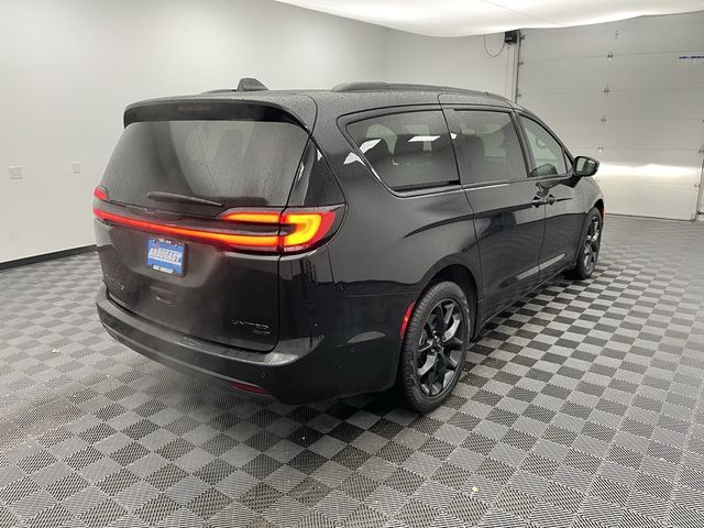 2021 Chrysler Pacifica Limited